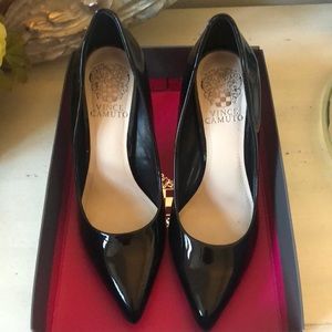 Vince Camuto Black patent point toe heels